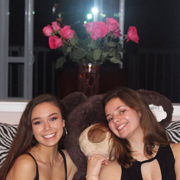 Meet your Posher, Tara - Picture 1 of 1